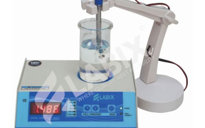 DIGITAL AUTO CONDUCTIVITY METER