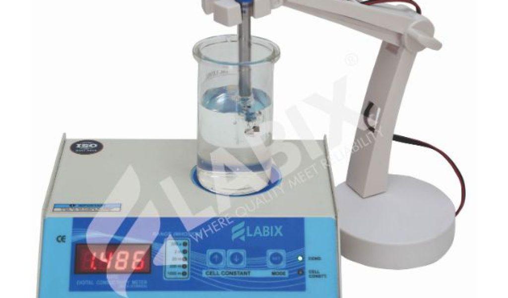 DIGITAL AUTO CONDUCTIVITY METER