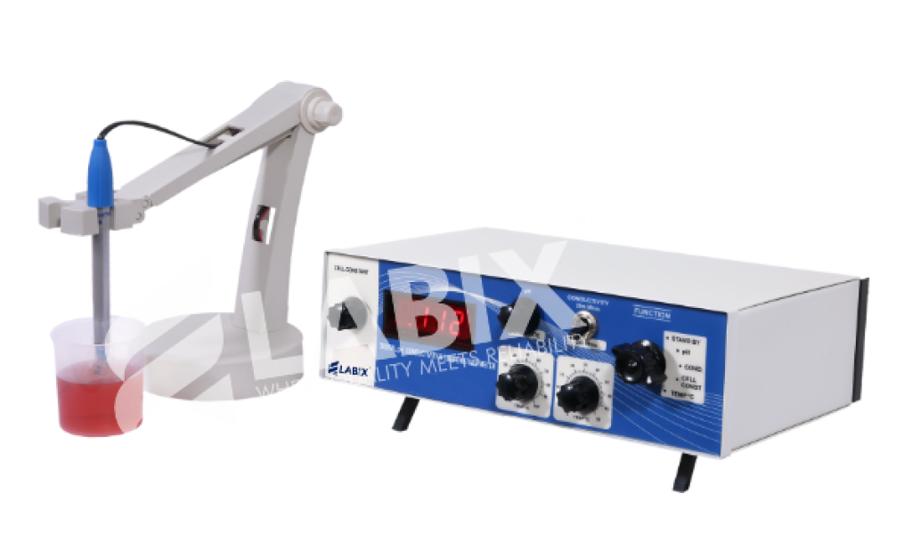 Digital pH-Cond Cum Temperature Meter